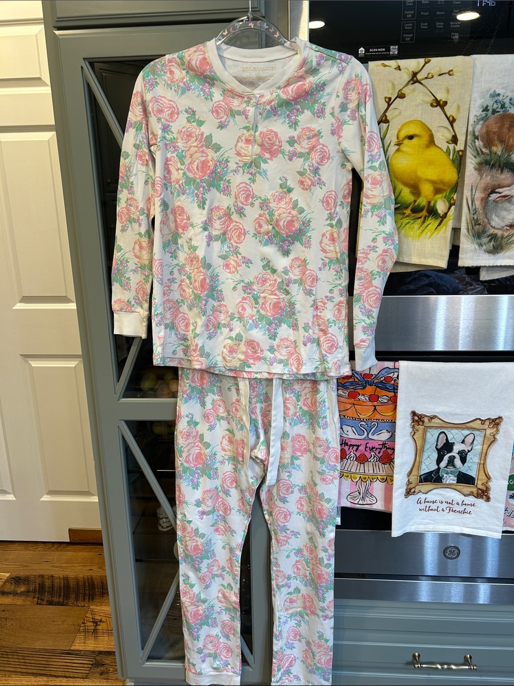 The Beaufort Bonnet Company Pink Rose Floral Long Sleeve Pajama Set Small